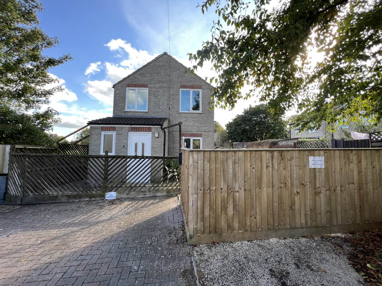 Property Let Agreed Yeomanry Court Shepton Mallet LettingsRUs