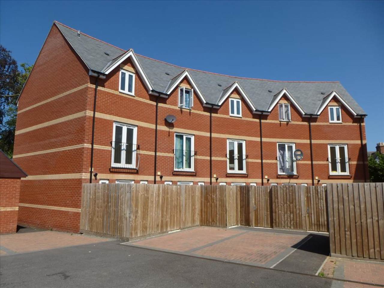 Portway Mews, Locks Hill, Frome LettingsRUs Letting Agency Frome