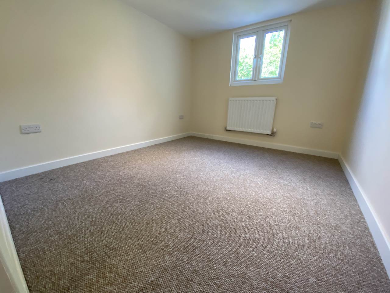 Property To Let Laura Place Wincanton LettingsRUs 01373454188