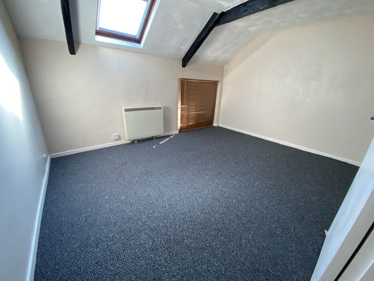 Property Let Agreed High Street Shepton Mallet LettingsRUs 01373454188
